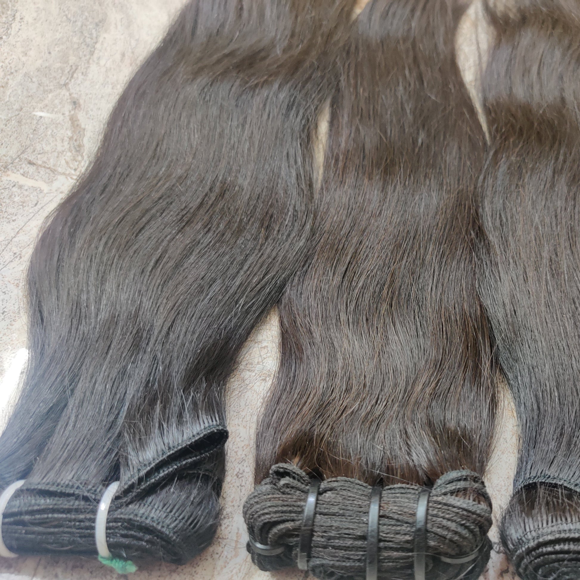 Natural straight human hair bundles