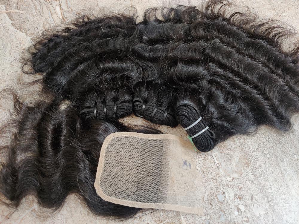 Curly Human Hair Bundles with Closure