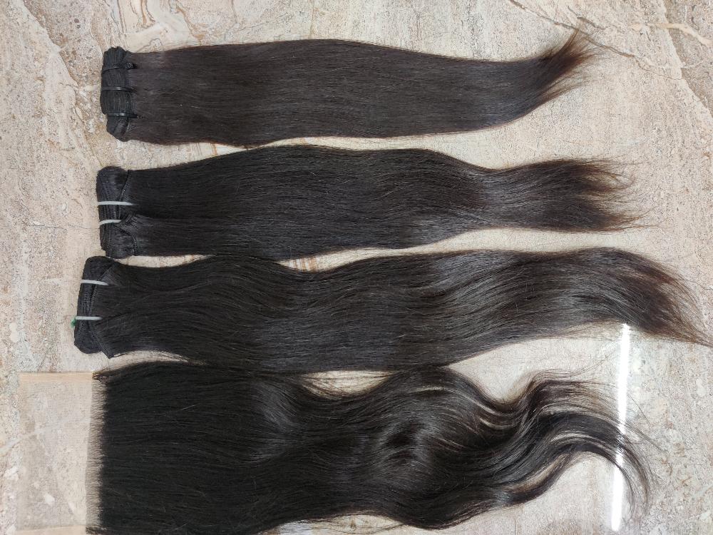 Straight human hair bundles with closure