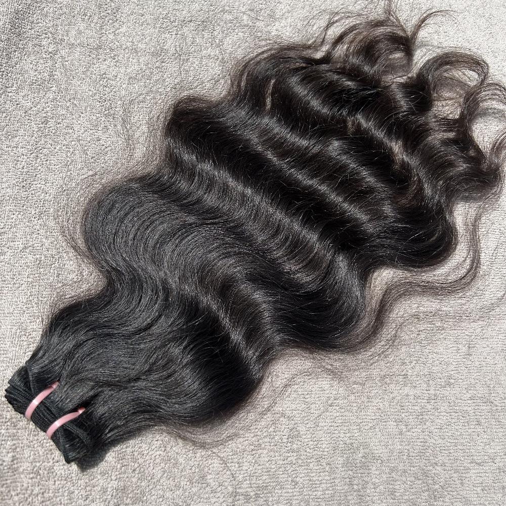 Natural Wavy Hair Machine Weft Bundles