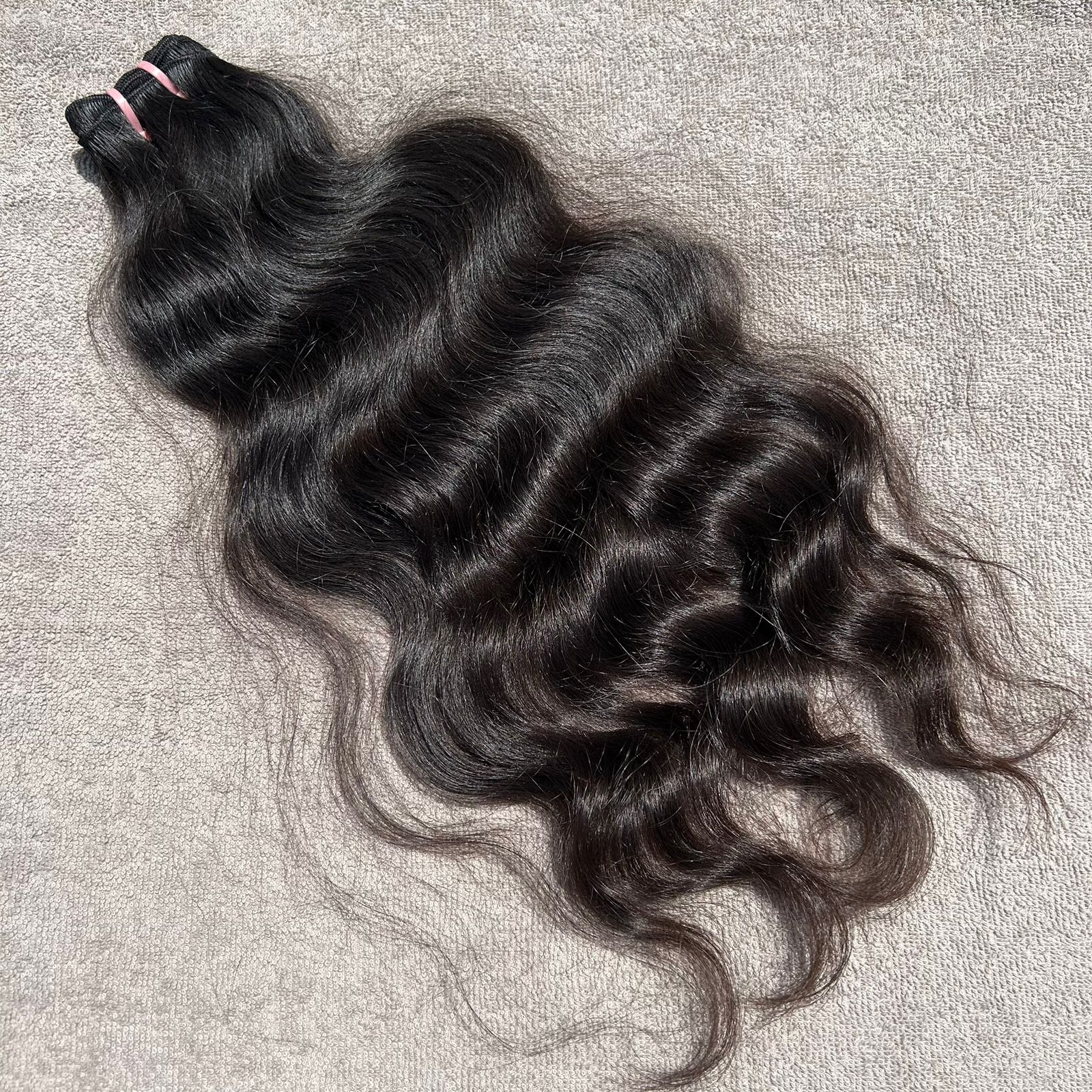 Deep Wavy Raw Hair Weft Bundles